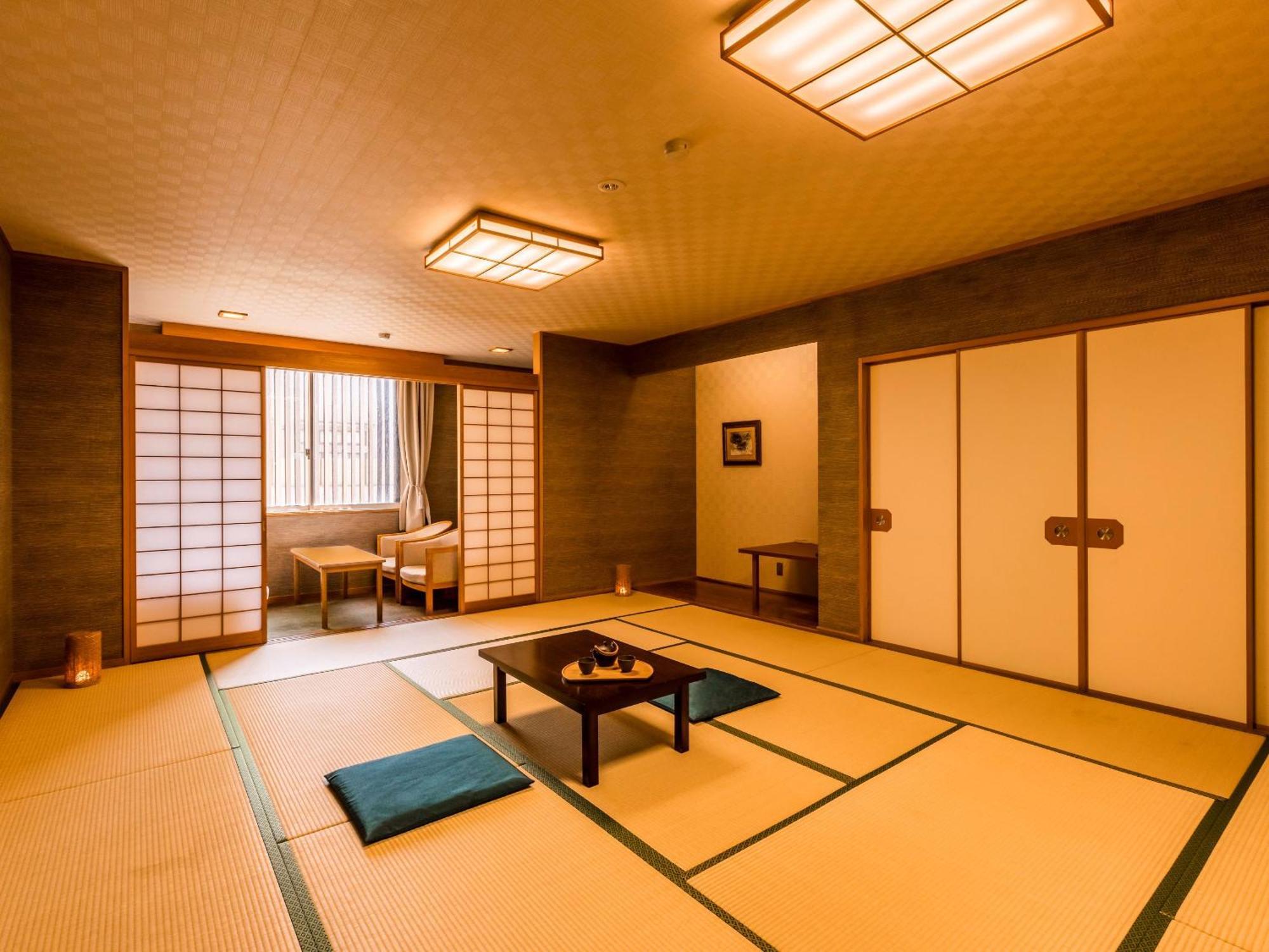 Ooedo Onsen Monogatari Kaike Hotel Йонаго Стая снимка